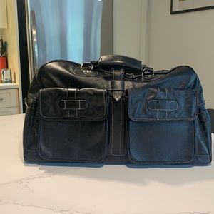 Black leather travel bag, excellent condition